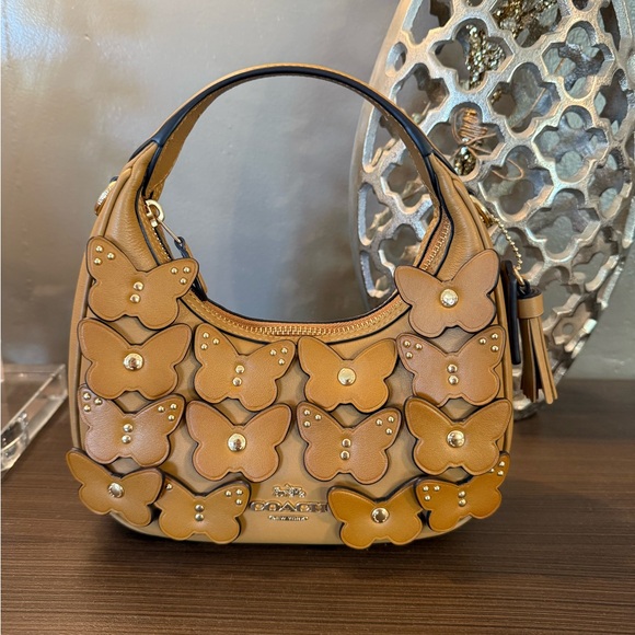 SOLD - Picture 7 of 14